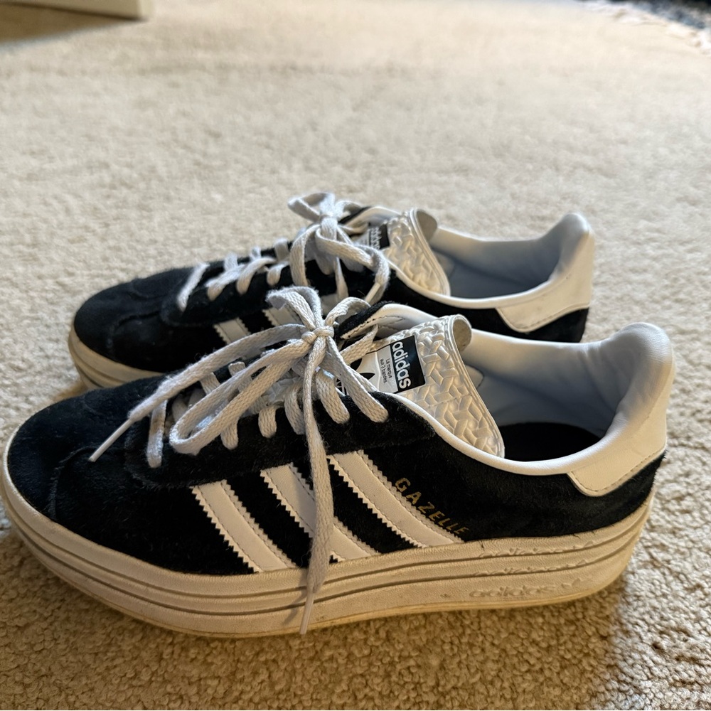 Adidas Gazelle Bold Black and White Suede Sneakers SZ 7.5